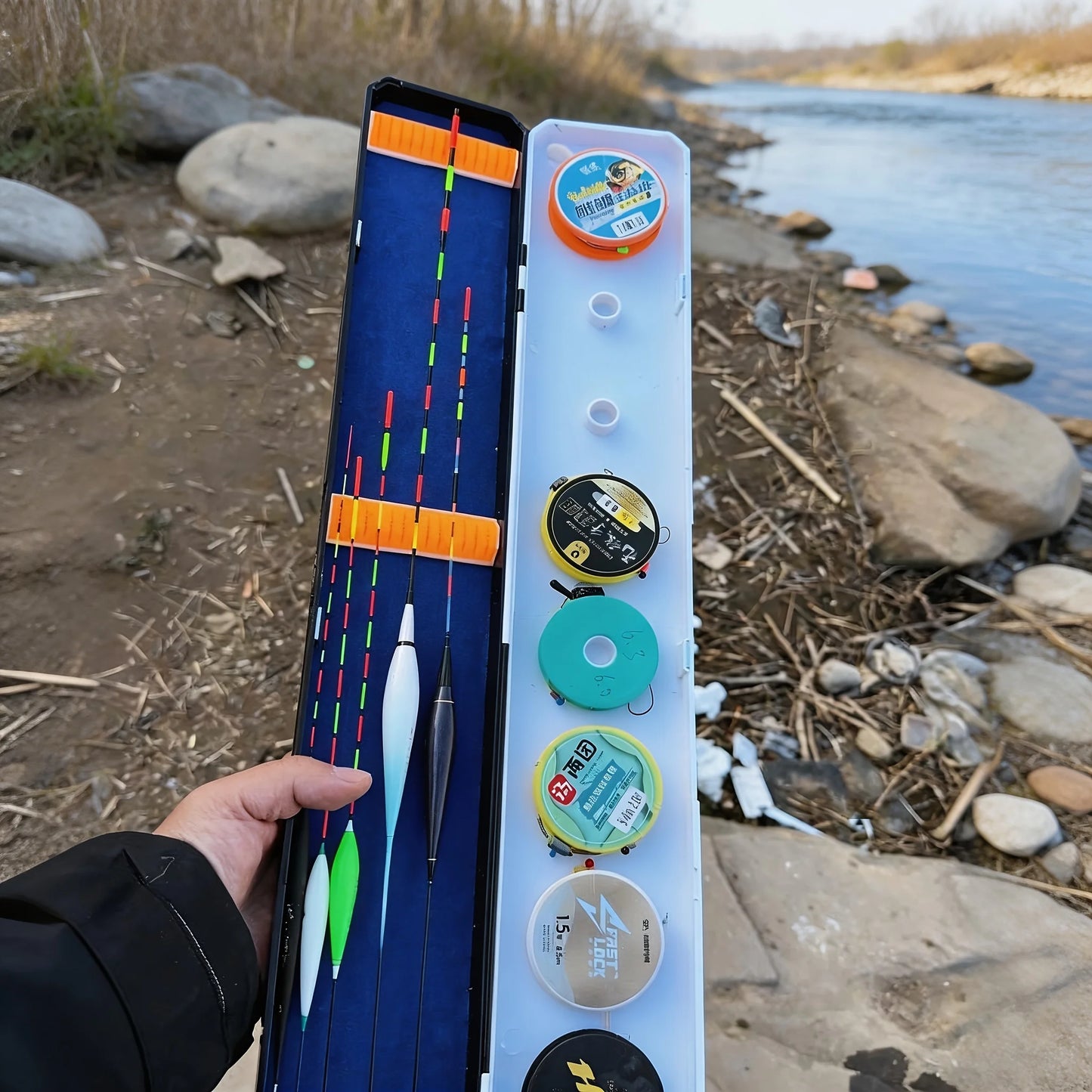2-in-1 Fishing Float Box